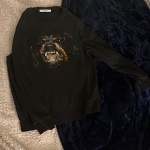 GIVENCHY PARIS SWEATER